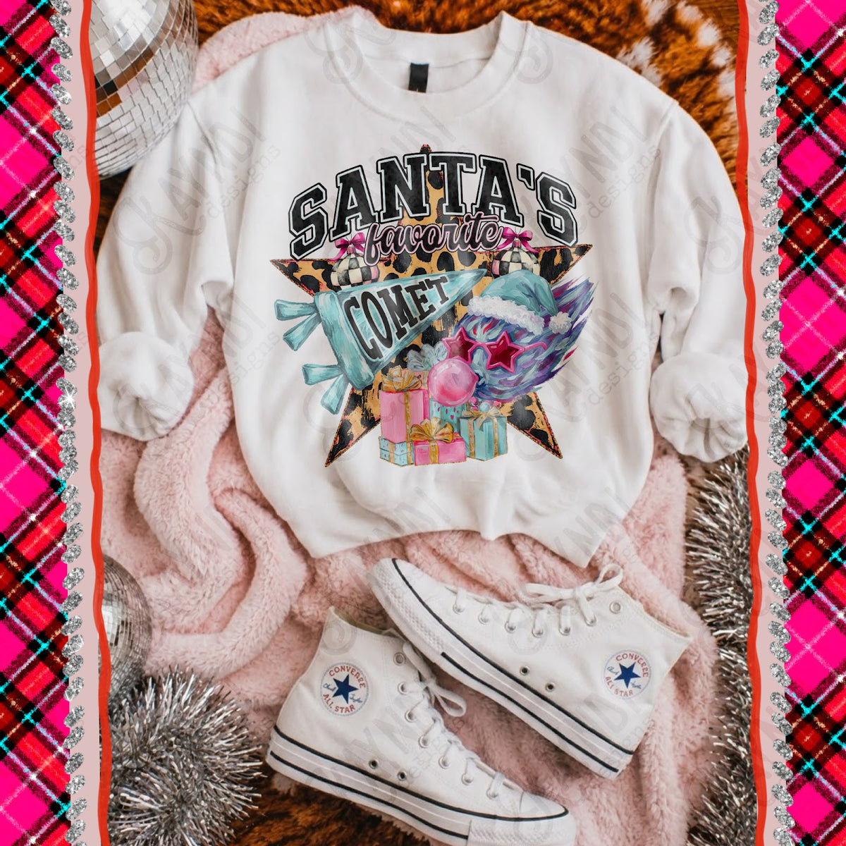 Santas Favorite Comets Top