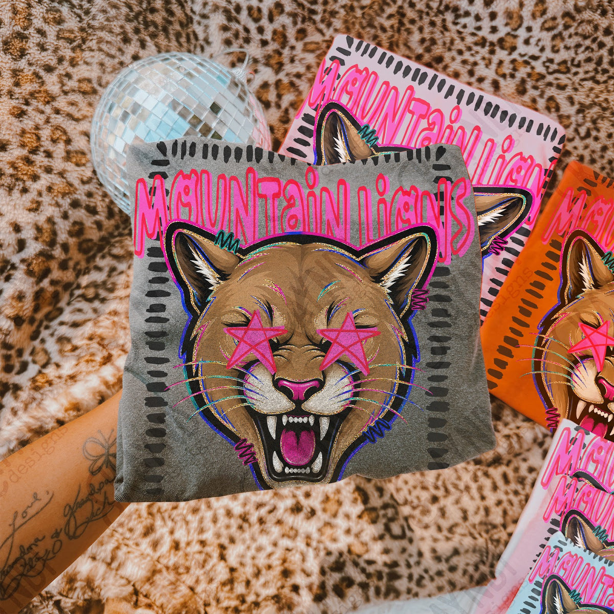 Starstruck Mountain Lions Top