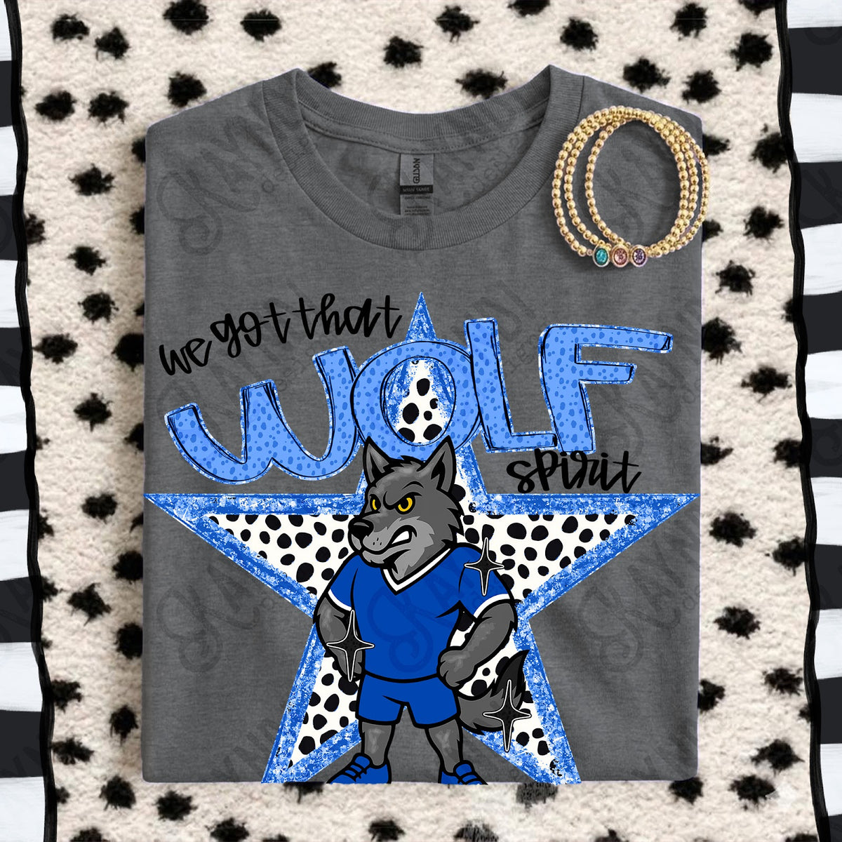 We Got That Spirit Wolf Top