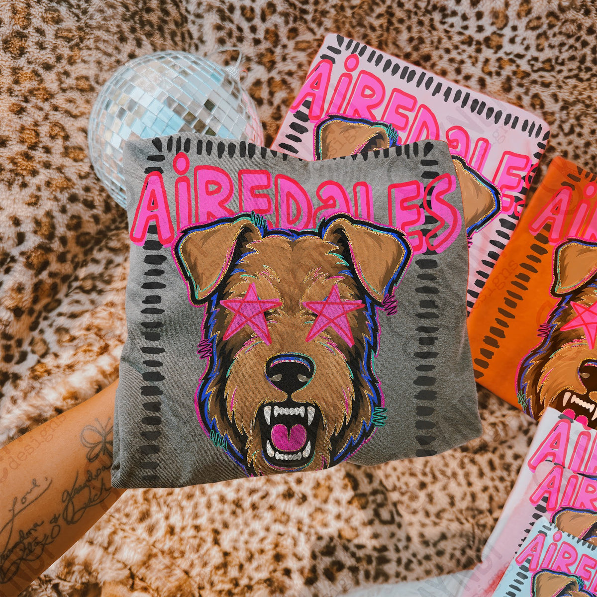 Starstruck Airedales Top