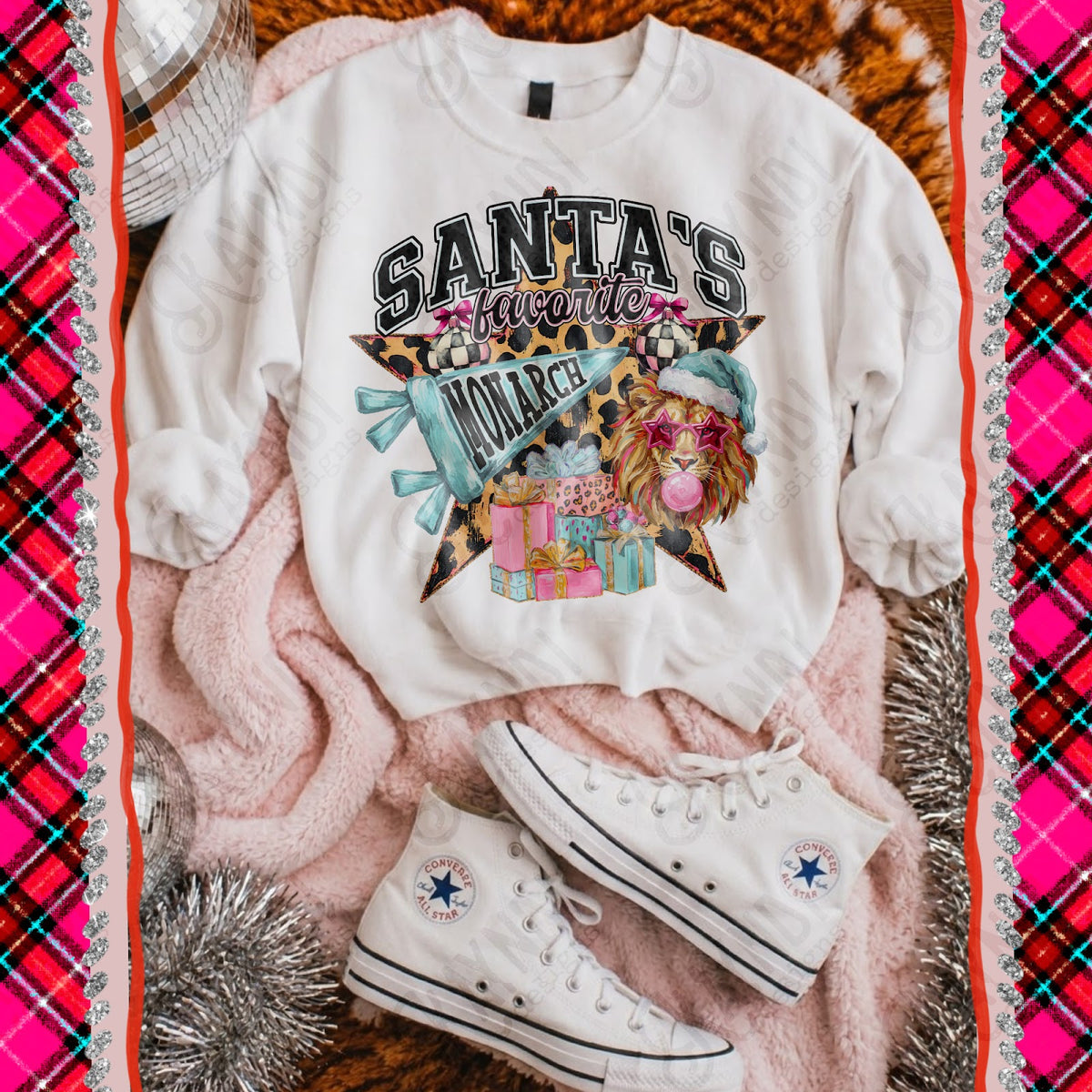 Santas Favorite Monarchs 2 Top