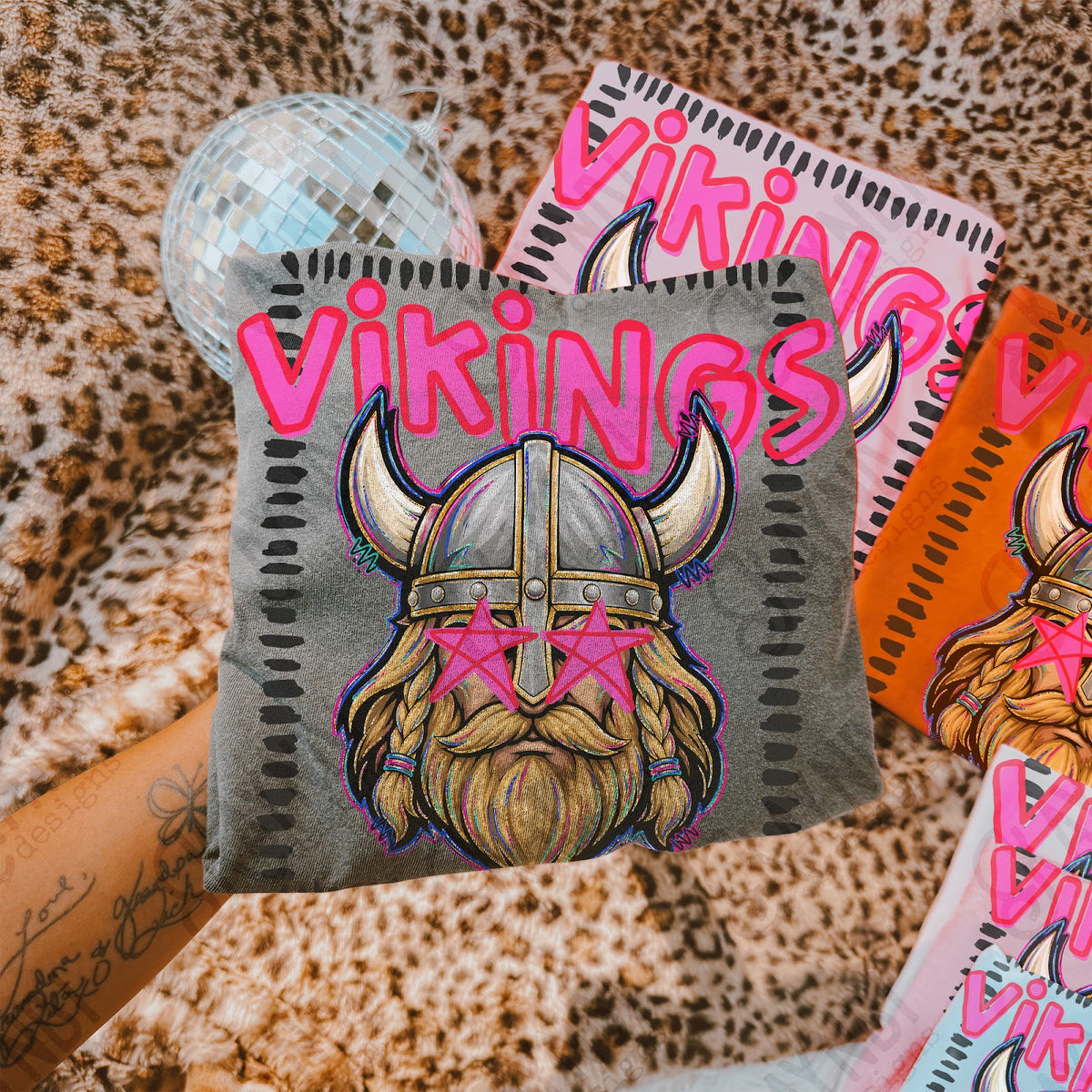 Starstruck Vikings Top