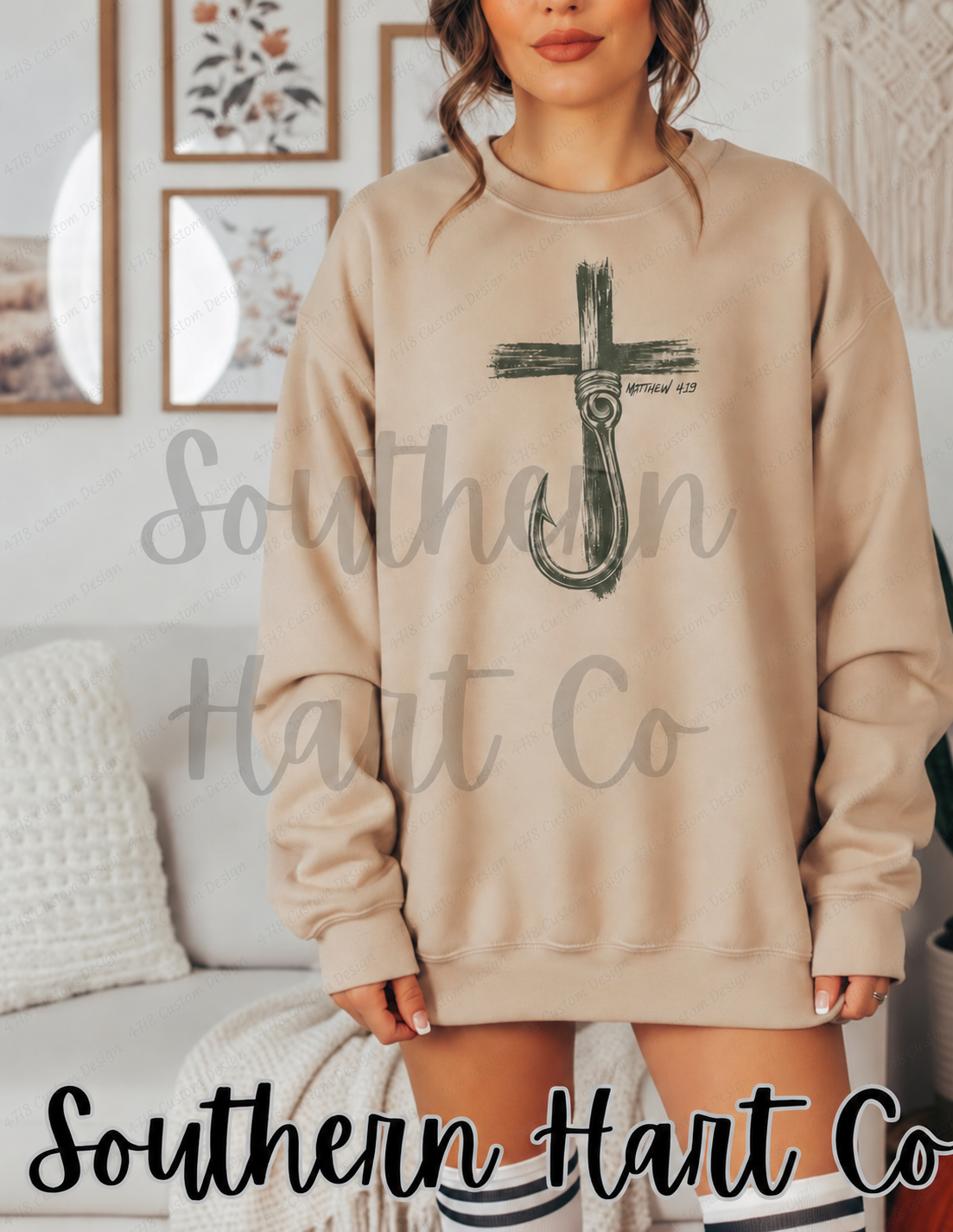 Matthew 4:19 Rustic Fishing Cross Top apparel mockup — 478 Custom Design