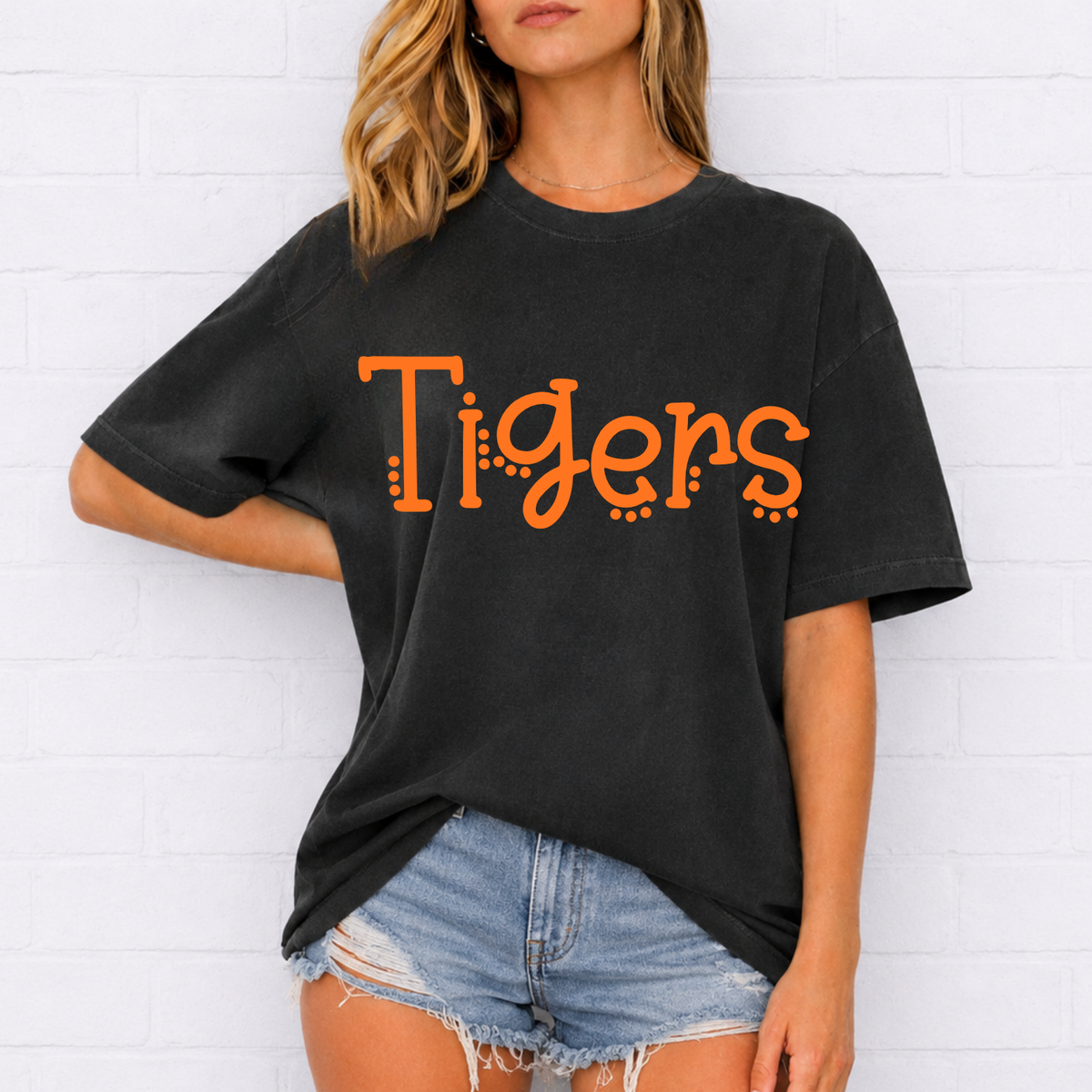 Custom Dotted  Text Top — design example 1