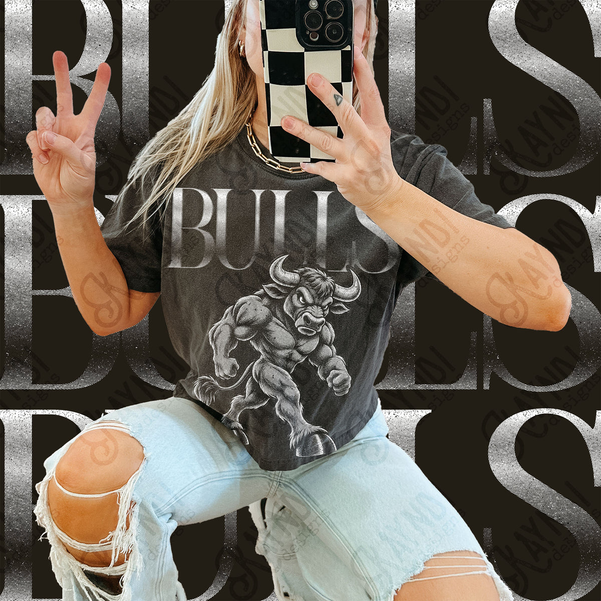 Halftone Bulls 2 Top design mockup