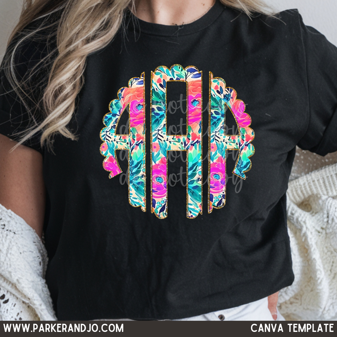 Custom Scalloped Monogram 26 Letters Alphabet Top — design example 1